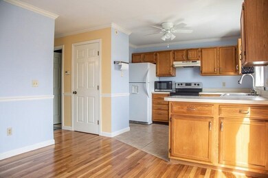 4 Evans Ln unit 4B, South Deerfield, MA 01373 - photo 3