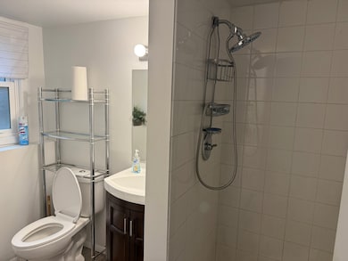 unlisted-address, Bolingbrook, IL 60440 - photo 4