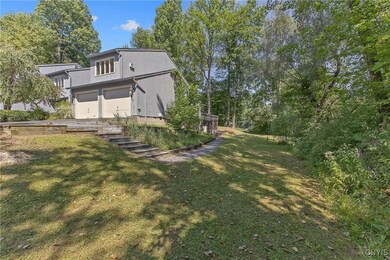 3142 Fiddlehead Glen, Baldwinsville, NY 13027 - photo 2
