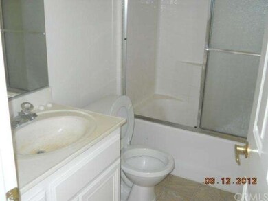 14315 Meadow Grove Dr, Victorville, CA 92395 - photo 7