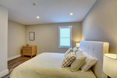 621 Islington St unit C, Portsmouth, NH 03801 - photo 7