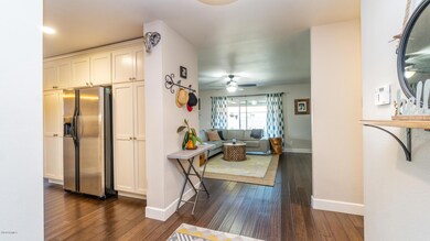 1649 W Royal Palm Rd, Phoenix, AZ 85021 - photo 4