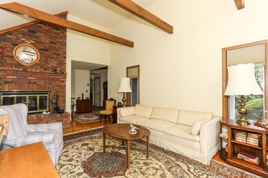 36 Fernbrook Ln, Centerville, MA 02632 - photo 3