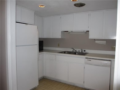 407 Fairway Villas, Saint Simons Island, GA 31522 - photo 7