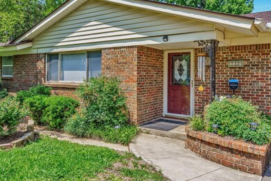 1129 Mary Dr, Hurst, TX 76053 - photo 2