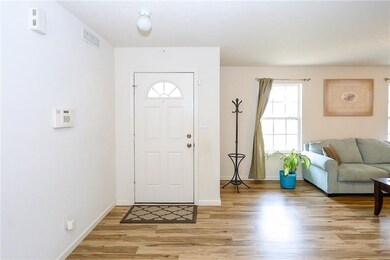 844 Durham Way, Greenwood, IN 46143 - photo 3