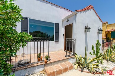 1837 S Highland Ave unit 2, Los Angeles, CA 90019 - photo 3