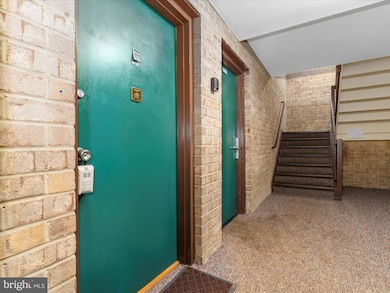 419 Christopher Ave unit T3, Gaithersburg, MD 20879 - photo 5