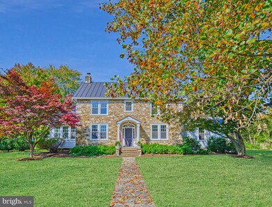 341 S Nursery Ave, Purcellville, VA 20132 - photo 4