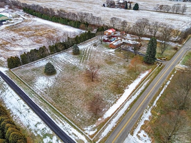 1050 North St, Logansport, IN 46947 - photo 5