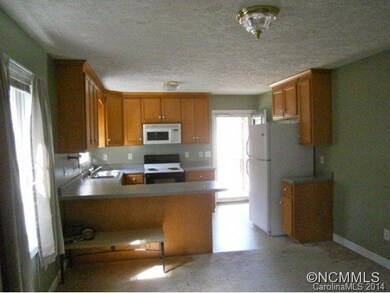 52 Shady Oak Dr, Asheville, NC 28803 - photo 3