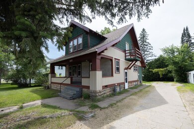 1415 9th St E, Menomonie, WI 54751 - photo 2