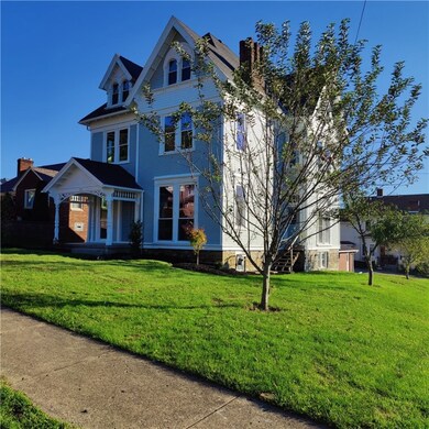 802 Vine St, West Newton, PA 15089 - photo 3