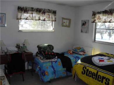 1405 Knollwood Dr E, Columbus, OH 43232 - photo 4