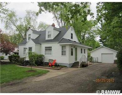 1820 Eddy Ln, Eau Claire, WI 54703 - photo 2