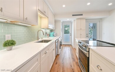 250 7th Ave S unit 301, Naples, FL 34102 - photo 6