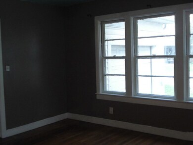 1900 Avenue M, Bay City, TX 77414 - photo 4