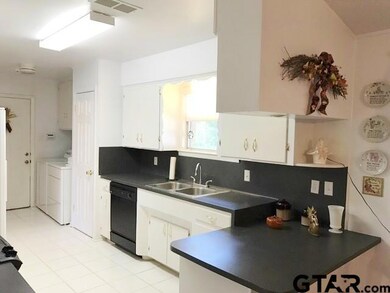 1008 Haden St, Tyler, TX 75701 - photo 6