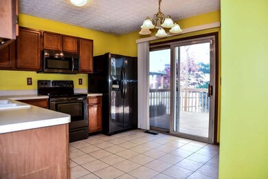 358 Chatterly Ln, Columbus, OH 43207 - photo 6