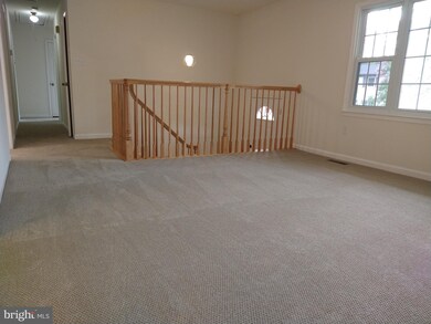 5537 Neddleton Ave, Woodbridge, VA 22193 - photo 5