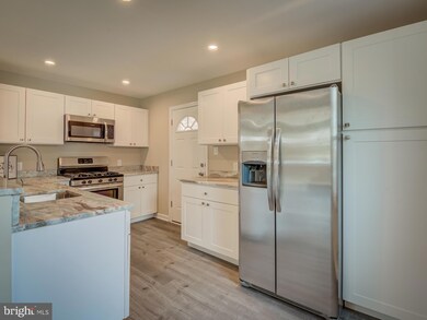 12316 Dalewood Dr, Silver Spring, MD 20902 - photo 4