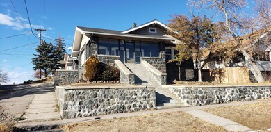 401 Jefferson St, Klamath Falls, OR 97601 - photo 2