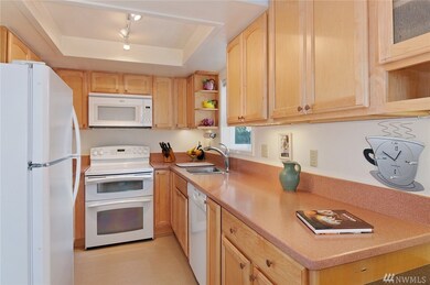 7514 208th St SW unit D103, Edmonds, WA 98026 - photo 3