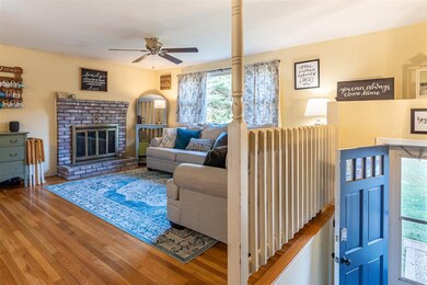 3 Greenleaf St, MerriMacK, NH 03054 - photo 2