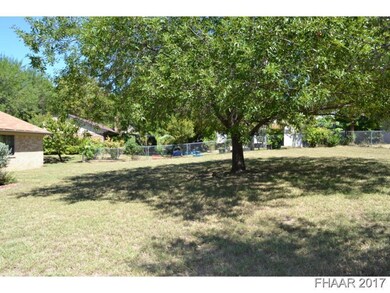 1106 Timmons Dr, Copperas Cove, TX 76522 - photo 5