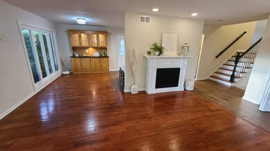 2025 Webster Ln, Des Plaines, IL 60018 - photo 3