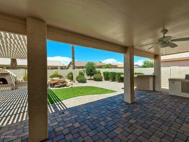 15604 W Piccadilly Rd unit 6, Goodyear, AZ 85395 - photo 2