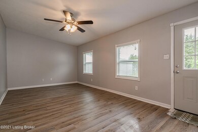 6807 Barbrook Rd-35