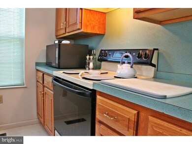 2413 Overland Ave, Reading, PA 19608 - photo 3