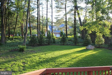 6310 Falling Brook Dr, Burke, VA 22015 - photo 3