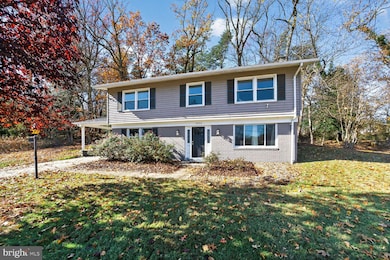 6802 Niles Dr, Laurel, MD 20707 - photo 2