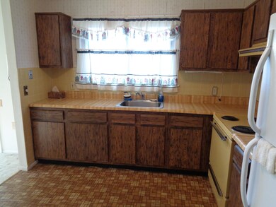 33 Keene St, Whiting, NJ 08759 - photo 5