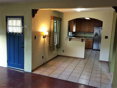 LR to Kitchen w front door