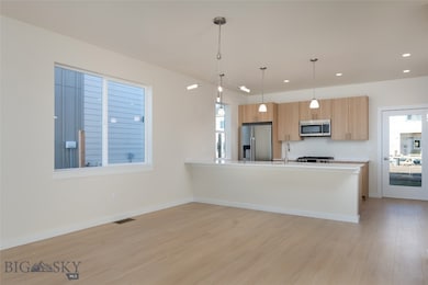 511 Companion Way, Belgrade, MT 59714 - photo 5