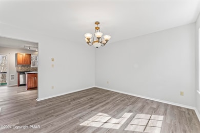 4118 Sycamore Ln, East Stroudsburg, PA 18301 - photo 6