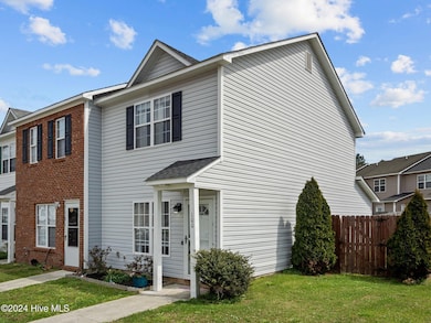 100 Pinegrove Ct, Jacksonville, NC 28546 - photo 2