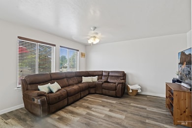 193 E Wythburn St, Kuna, ID 83634 - photo 4