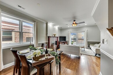 6131 N Richmond St unit 2E, Chicago, IL 60659 - photo 5