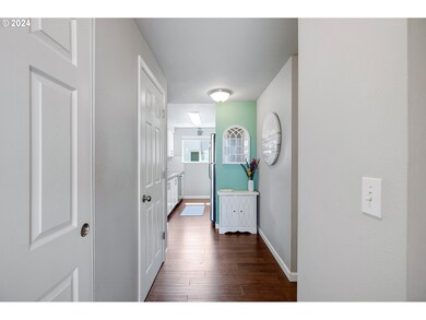 9986 SW Trapper Terrace, Beaverton, OR 97008 - photo 3