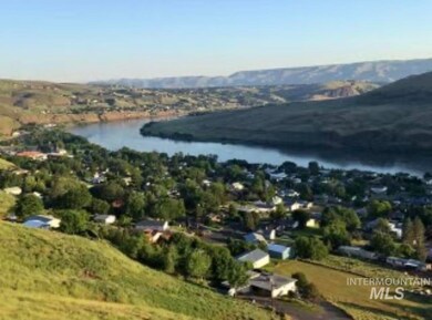 408 Harding St, Asotin, WA 99402 - photo 4