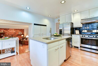 4707 Olley Ln, Fairfax, VA 22032 - photo 6