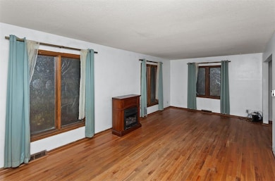 3029 SW 40th St, Des Moines, IA 50321 - photo 5