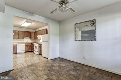 846 Quince Orchard Blvd unit P1, Gaithersburg, MD 20878 - photo 7