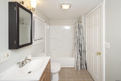 148 Mill St, Troy, NY 12180 - photo 7