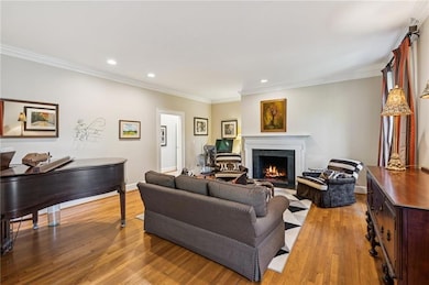 2010 Rivermeade Way NW, Atlanta, GA 30327 - photo 5