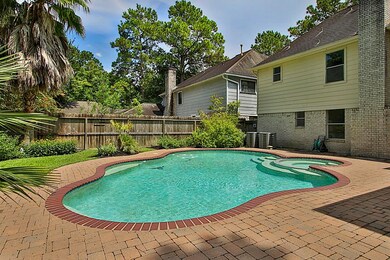 12206 Quail Creek Dr, Houston, TX 77070 - photo 2